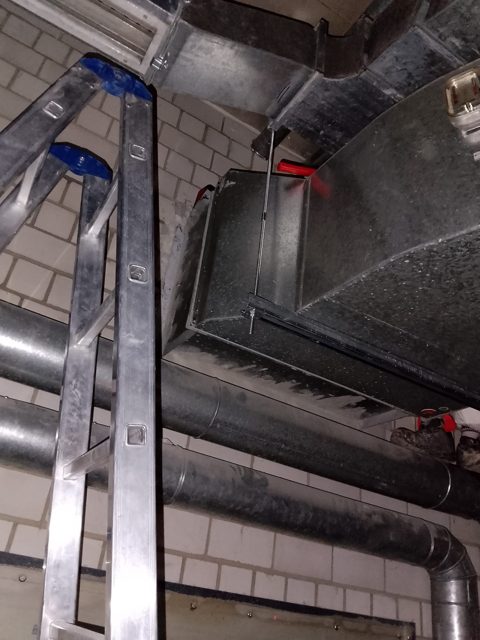 Lüftungskanal und Brandschutzklappe